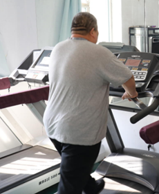 老年肥胖症患者怎样选择合适的运动方式
